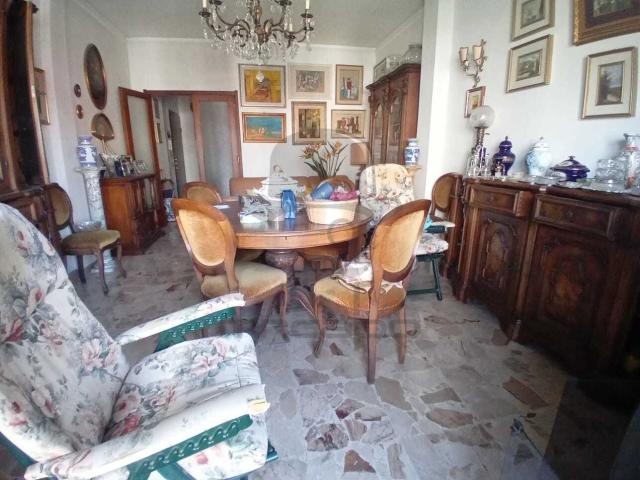 Appartamento in affitto a Pontecimato, Carrara