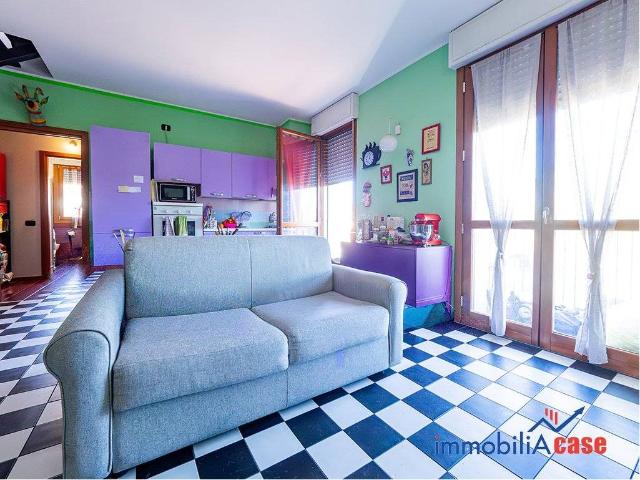 Appartamento in vendita a Cogliate, Lombardia