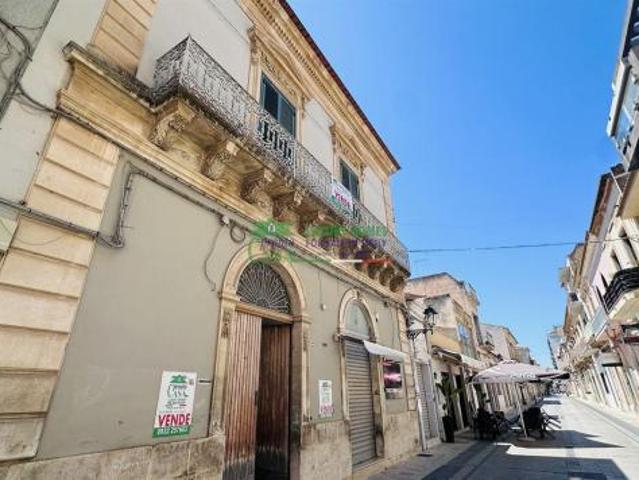 Villa Indipendente in vendita a Vittoria, Sicilia