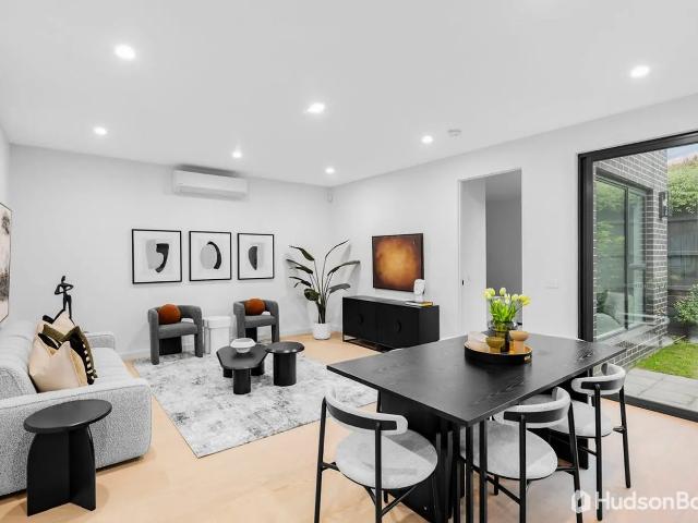 Townhouse for rent in Donvale, Melbourne