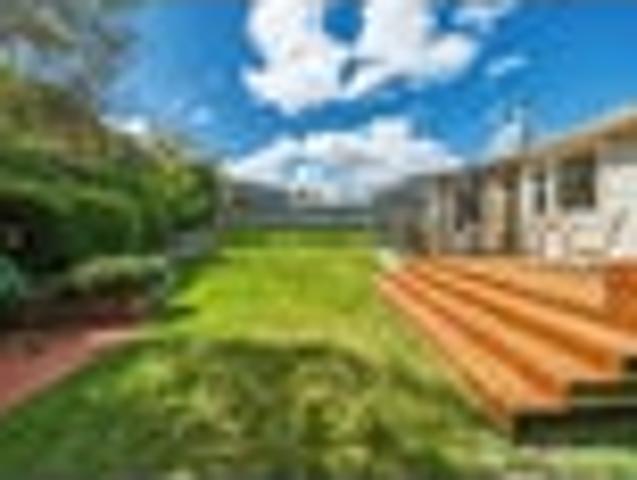 House for sale in Maungaraki, Lower Hutt