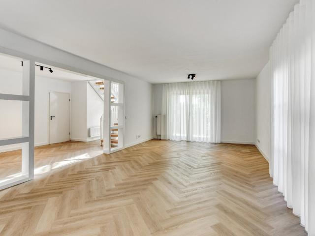 Landhuis te huur in Eindhoven, Acht
