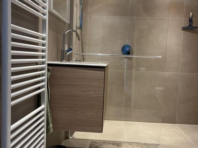 Appartement te huur in Roodenburg, Zuid Holland