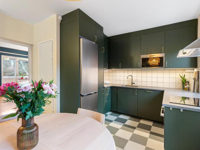 Bostad till salu i Sundbyberg, Stockholm