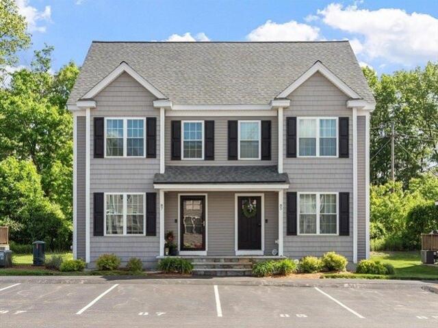 Condo for sale in Tyngsboro, Massachusetts