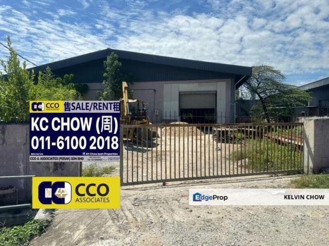 Warehouse for sale in Perak, Lahat