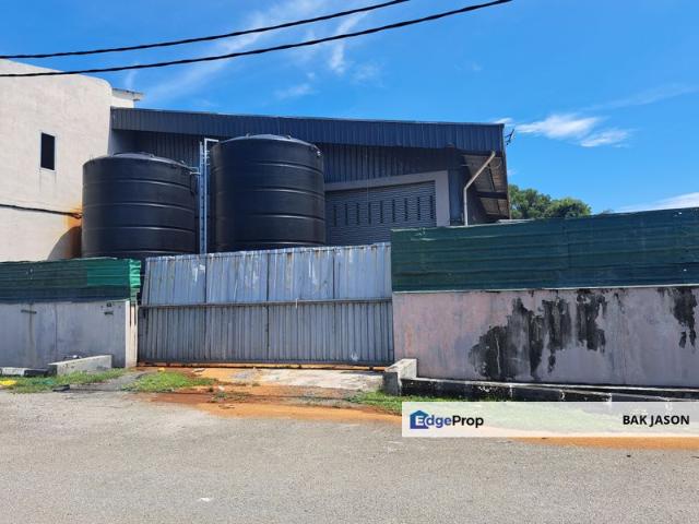 Warehouse for sale in Perak, Lahat