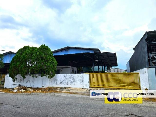 Warehouse for rent in Perak, Lahat