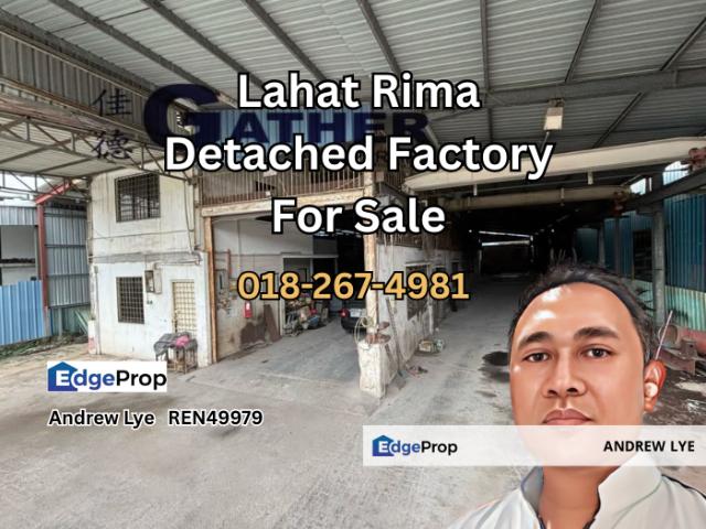 Warehouse for sale in Perak, Lahat