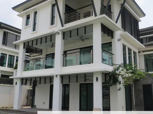 House for sale in Country Heights Damansara, Kuala Lumpur