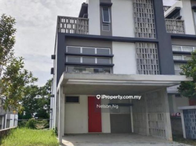 Terraced House for sale in Sendayan Village, Negeri Sembilan