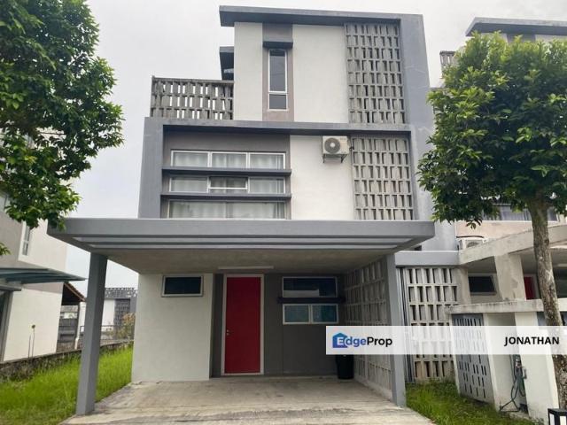 House for sale in Sendayan Village, Negeri Sembilan