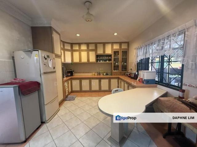 House for sale in Kota Damansara, Petaling Jaya