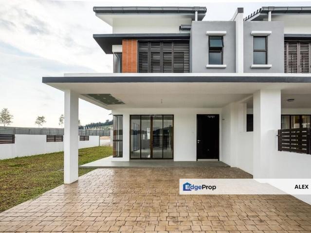 House for sale in Sendayan Village, Negeri Sembilan
