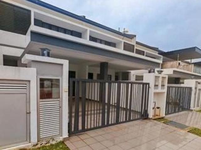 Terraced House for sale in Sendayan Village, Negeri Sembilan