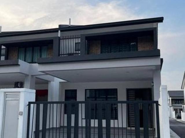 House for rent in Sendayan Village, Negeri Sembilan