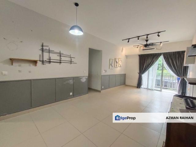 Condominium for sale in Petaling, Alam Impian