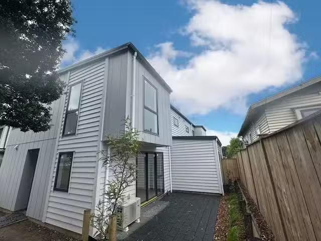 House for rent in East Tamaki