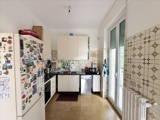 Casa in vendita a Castellana Grotte, Bari