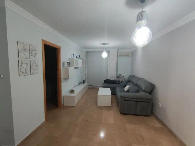 Apartamento en alquiler en Torre de Benagalbón, La Axarquía