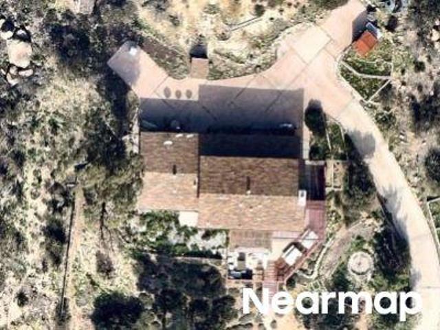 House for sale in Anza, California