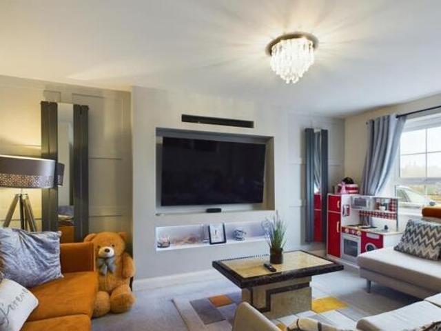 House for sale in Cudworth, South Yorkshire