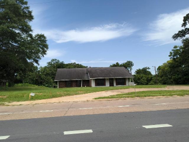 House for sale in Coushatta, Louisiana