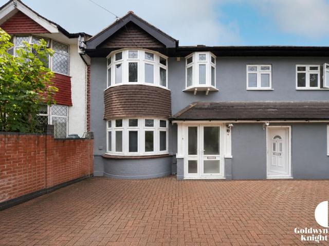 House for rent in London Borough of Lewisham, Greater London