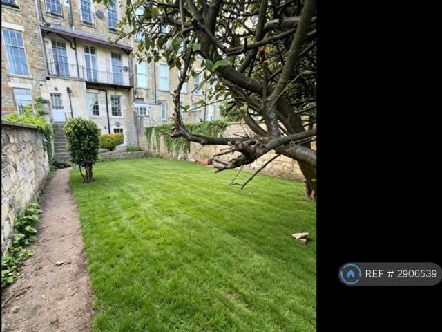Apartment for rent in Grosvenor, Dulcote