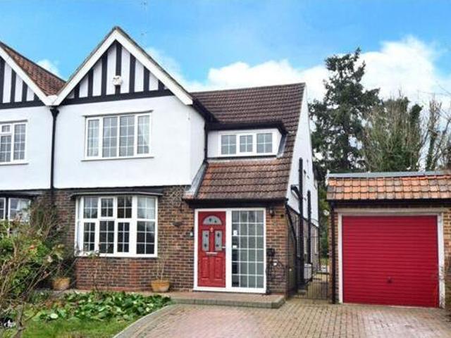 House for sale in Red Hill, Surrey