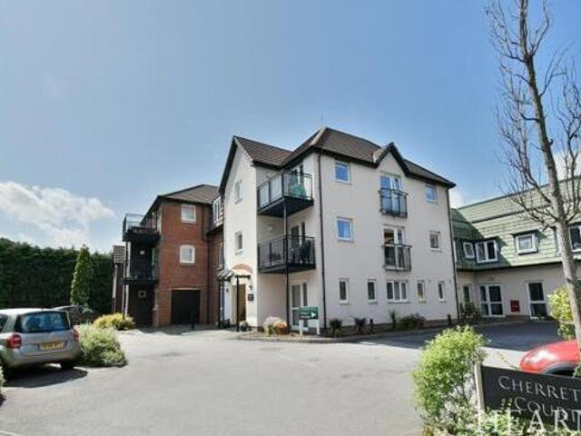 House for sale in Tricketts Cross, Ferndown