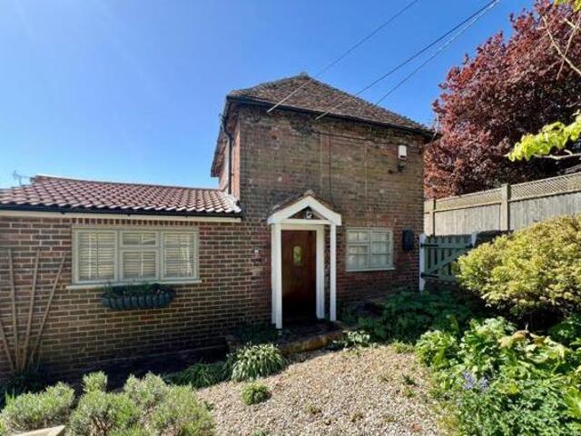 House for sale in Ash, Kent