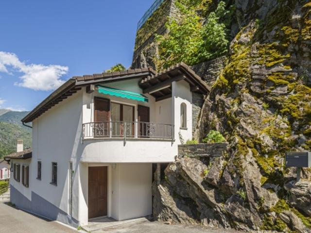Einfamilienhaus kaufen in Centovalli, Tessin
