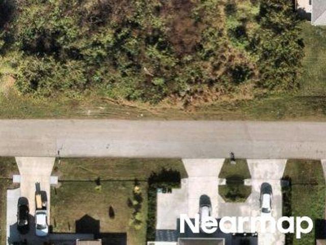 House for sale in Port Saint Lucie, Florida