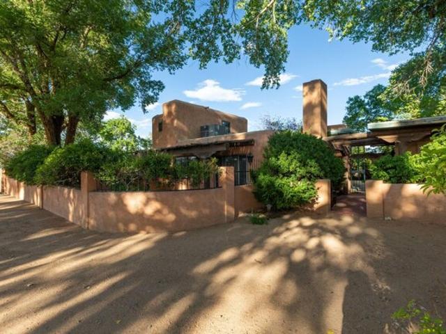 House for sale in New Mexico