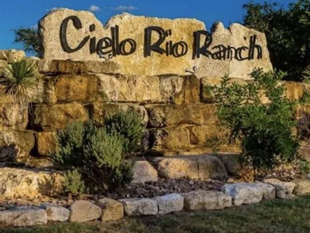 Land for sale in Pipe Creek, Texas