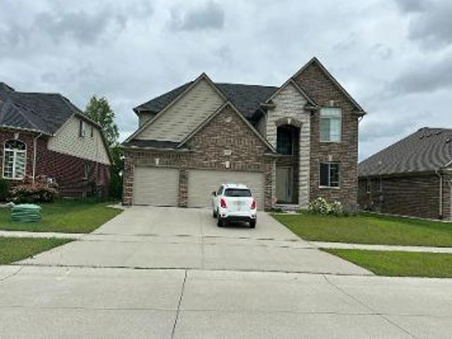 Condo for sale in Macomb, Michigan