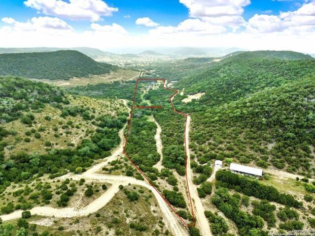 Land for sale in Tarpley, Texas