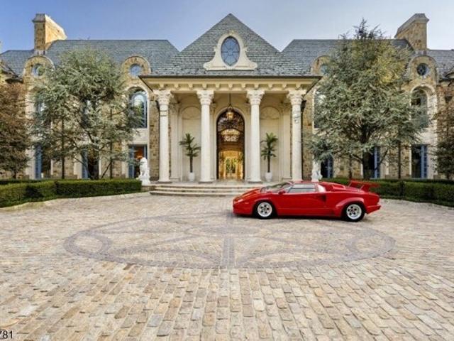 House for sale in Alpine, New Jersey