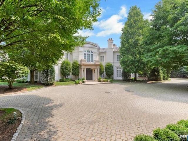 House for sale in Alpine, New Jersey