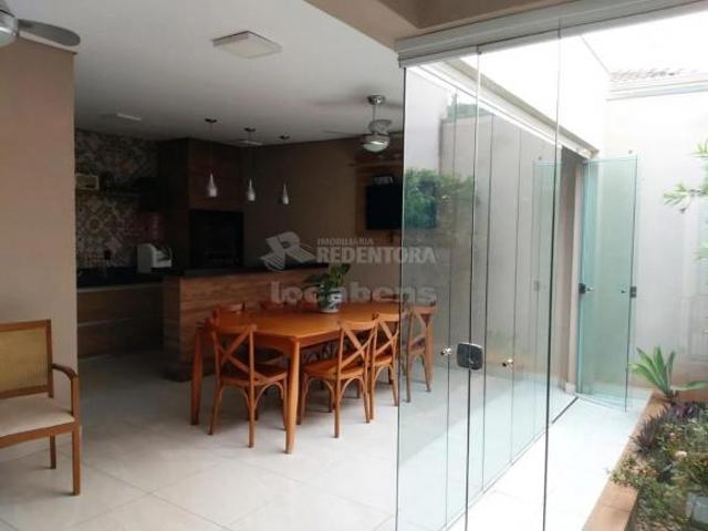 Casa venda em Região Imediata de São José do Rio Preto, Região Metropolitana de São José do Rio Preto