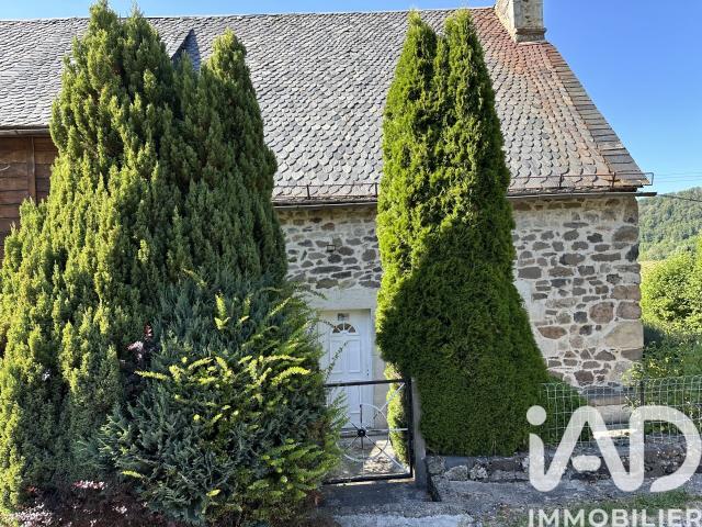 Maison vente à Mauriac, Riom-ès-montagnes