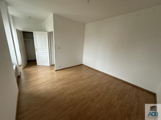 Appartement location à France métropolitaine, Riorges