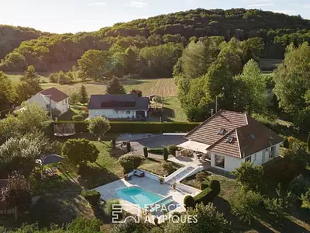 Maison vente à Zone Artisanale de la Charrière, Rioz
