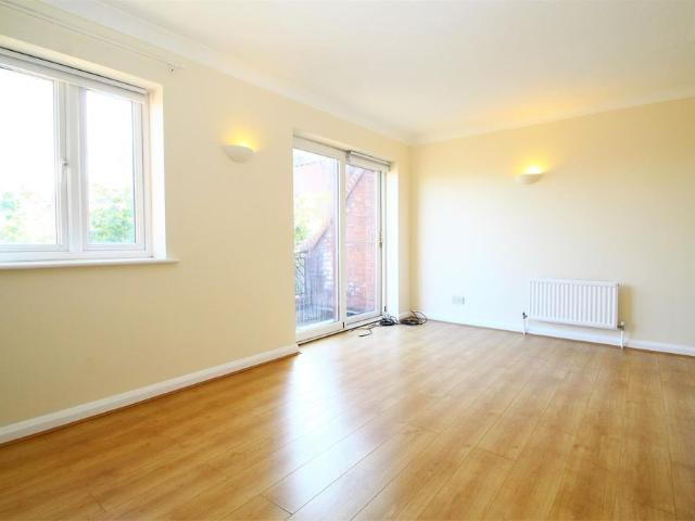 Townhouse for rent in Cressex, Buckinghamshire