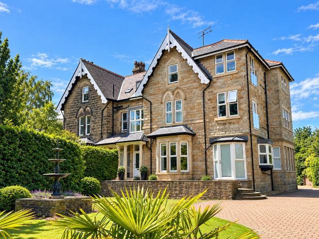 Apartment for rent in Duchy, Harrogate