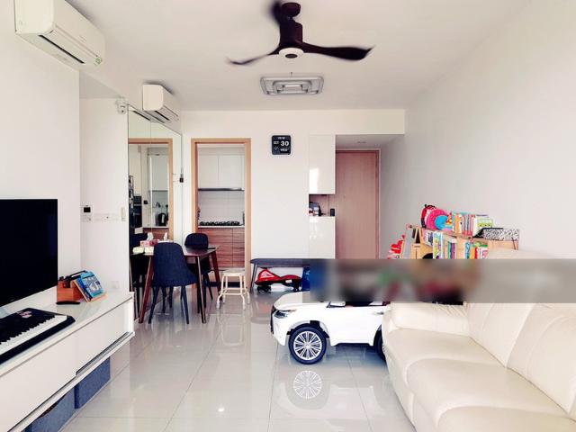 Apartment for sale in 19 North East, Hougang