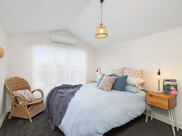 Room for rent in Geelong, Victoria