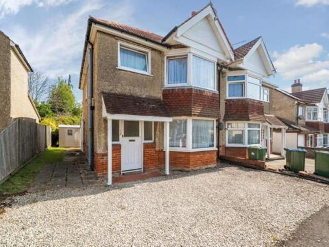 House for sale in Chilworth Old Village, Test Valley