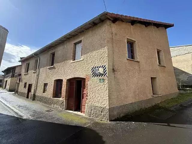 Maison vente à Thiers, Ris